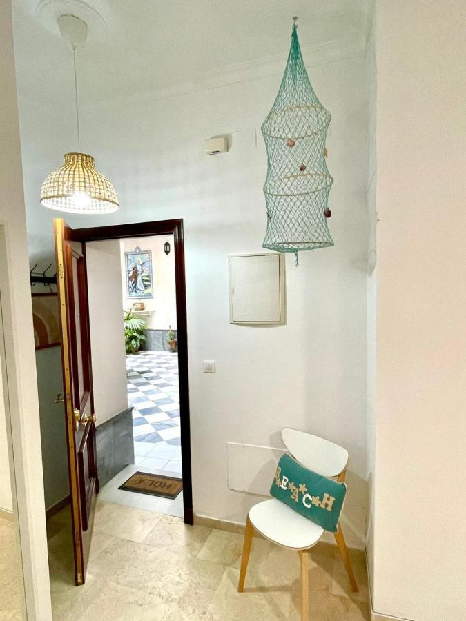 Gatu Villa Gadir, Preferente Mayores De 25 Anos Y Familias 加的斯 外观 照片