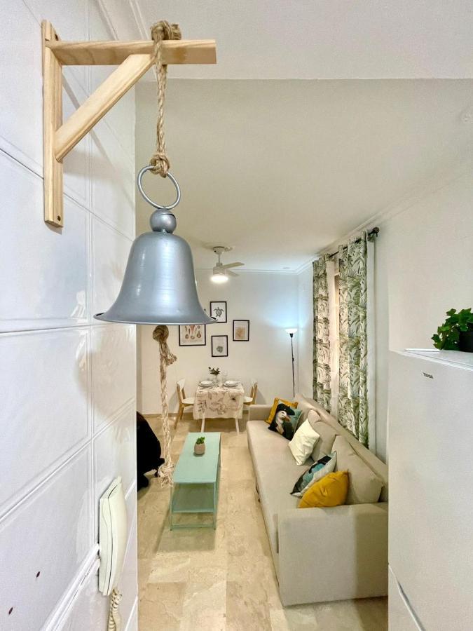 Gatu Villa Gadir, Preferente Mayores De 25 Anos Y Familias 加的斯 外观 照片