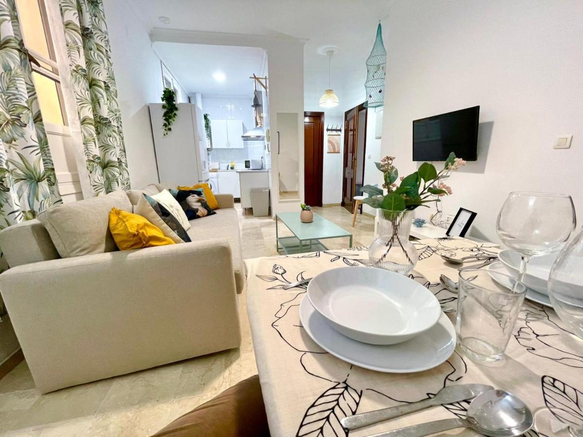 Gatu Villa Gadir, Preferente Mayores De 25 Anos Y Familias 加的斯 外观 照片